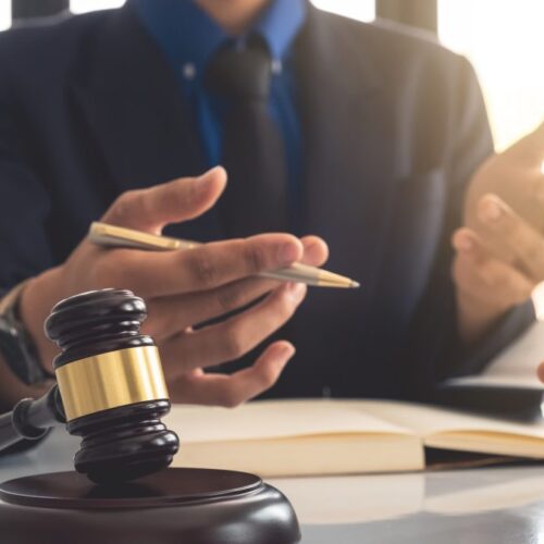 how much does an employment lawyer cost
