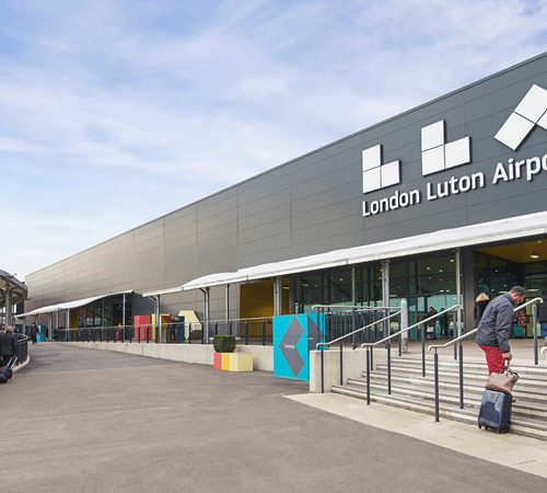 is luton airport busy