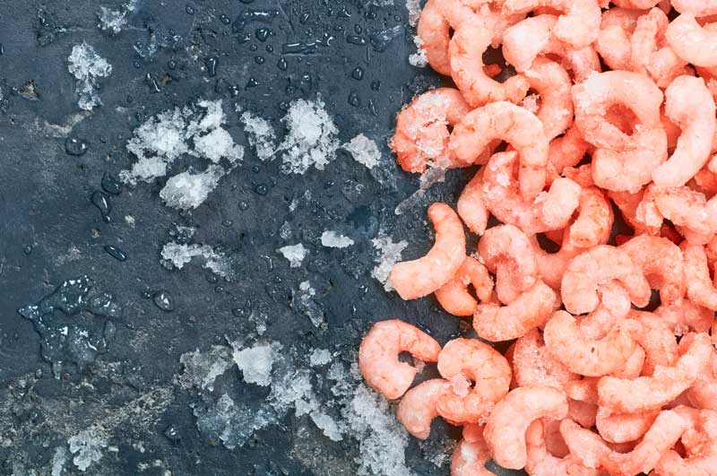 how to defrost prawns quickly
