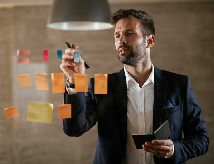 how to start a holiday let business