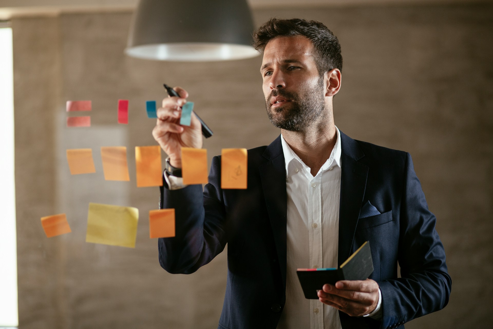 how to start a holiday let business